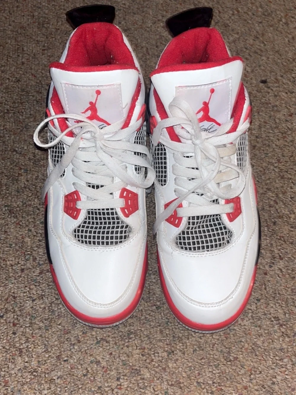 Nike White and Red Air Jordan 4 Shoes 9.5